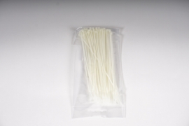 A001AX Bag of 100 white cable ties 20cm