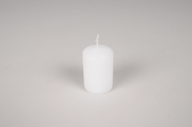 A013RP Boîte de 24 bougies cylindres blanches D4cm H6cm