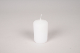 A015RP Box of 24 white cylinder candles D5cm H8cm