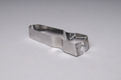 A016D5 D�s�pinoir � pince