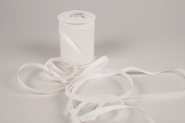 A016RB Curling ribbon white matte 10mm x 250m