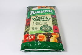A023DG Terre v&eacute;g&eacute;tale fertilis&eacute;e 40L