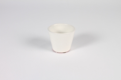 A023N6 White ceramic planter D8cm H7cm