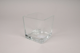 A028DQ Glass cube vase 11.5x11.5cm H12cm