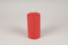 A030RP Boîte de 12 bougies cylindres rouges D6cm H12cm