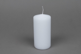A032E2 Boîte de 16 bougies cylindre blanches D6cm H12cm