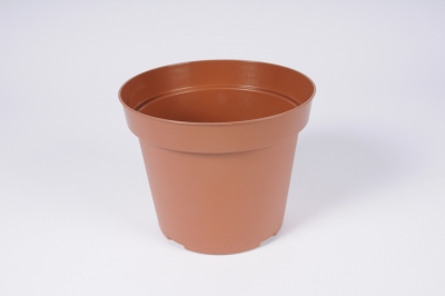 A033AT Pot plastique terracotta D18cm H14.5cm