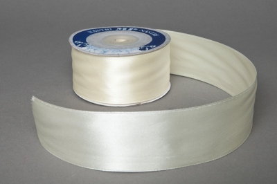 A036UN Satin ribbon ivory 40mmx25m
