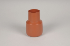 A038CC Orange metal vase D9cm H13.5cm