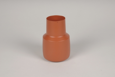 A038CC Vase en m�tal orange D9cm H13.5cm
