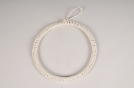 a042wg Cream cotton ring D28cm