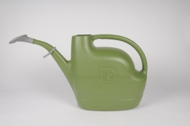 A043AT Moss green plastic watering can 12L