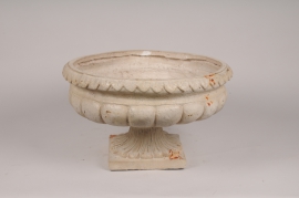 A043N9 Cream resin chambord vase D50cm H30cm