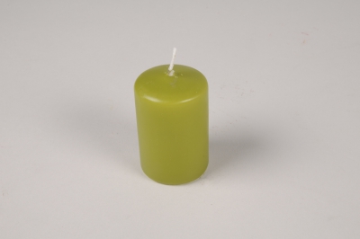 A044RP Bo�te de 24 bougies cylindres vert olive D4cm H6cm
