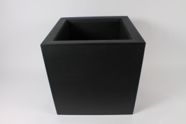 A046AT Dark grey plastic pot 58x58cm H57cm