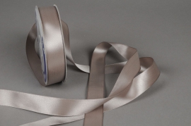 A056UN Satin ribbon grey 25mm x 50m
