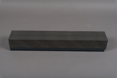 A057QV Racket floral foam 60cm 