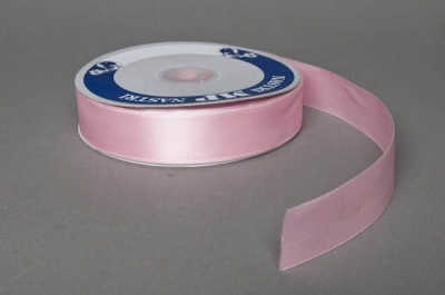 A058UN Ruban satin rose 25mm x 50m