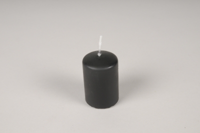 A067RP Bo�te de 24 bougies cylindres noires D4cm H6cm