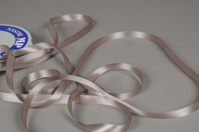 A071UN Satin ribbon grey 12mm x 100m