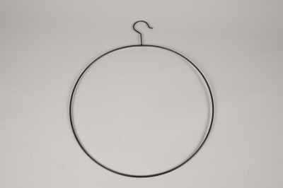 a073wg Black metal ring with hanger D38cm