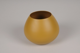 A080CC Yellow metal vase D13cm H10.5cm