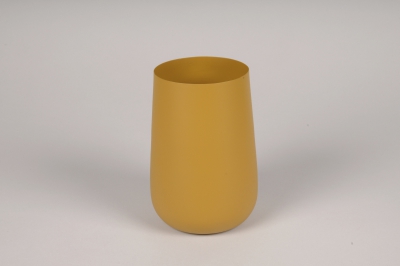 A085CC Vase en m�tal moutarde D10cm H15cm
