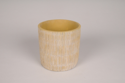 A097OZ Yellow striated concrete planter D15cm H15cm