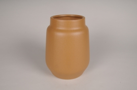 A107I4 Vase en céramique marron clair D16cm H18.5cm