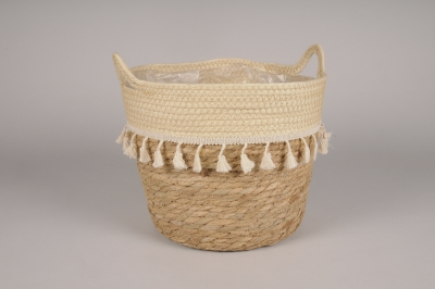 A139MZ Natural and cream seagrass planter basket D21cm H19cm