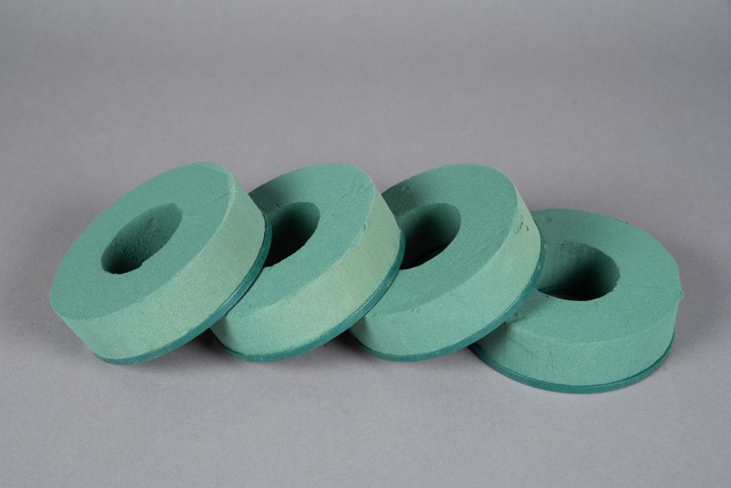 Set of 4 floral foam wreath D14cm