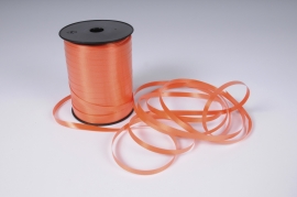 A179RB Orange Curling ribbon 7mm x 500m