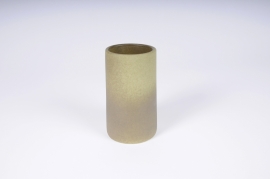A210QS Vase en terre cuite vert D8.5cm H14cm