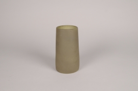A211QS Green terracotta vase D10cm H19cm