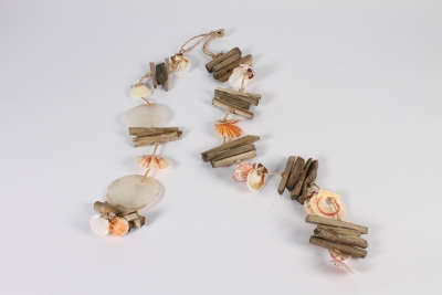 a255wg Guirlande de coquillages assortie  L65cm 