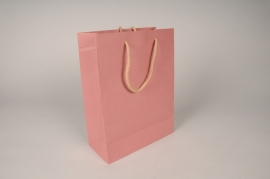 A268IV Bag of 12 pink kraft bags 22x10cm H29cm