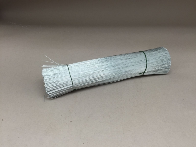 A273MG Silver wire cut