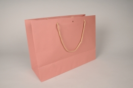 A275IV Bag of 12 pink kraft bags 39x15cm H29cm