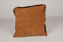 A297DQ Brown fabric cushion 45x45cm