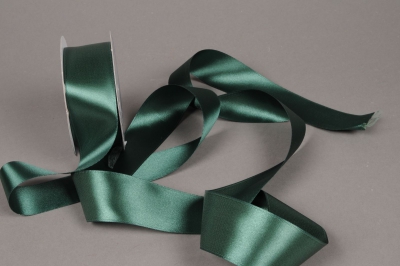 A399UN Ruban en satin vert 40mm x 25m