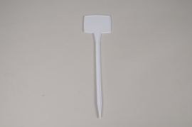 A449MG Bag of 18 white tags on stick 8x6cm H29.5cm