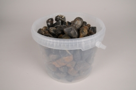 A472SK Bucket 2,5L black pebbles 2 - 4cm 