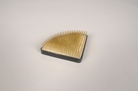 A480MG Pique fleurs en laiton 7.5x10.5cm