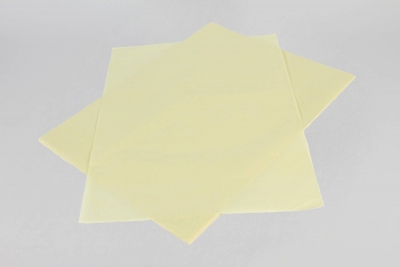 A629QX Paquet de 240 feuilles papier de soie jaune p�le 50x75cm