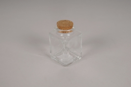 A905UN Fiole en verre avec bouchon 4.5x4.5cm H8cm