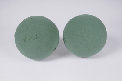 A920QV Pack of 2 green foam ball D16cm