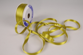 A935UN Green satin ribbon 12mm x 100m