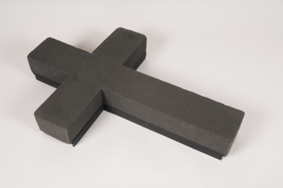 B138QV Floral foam cross 60cm x 40cm 