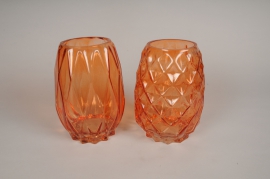 B189IH Vase en verre corail assorti D14cm H19cm