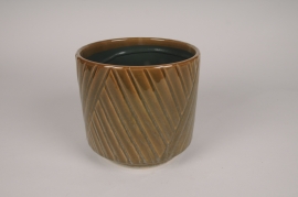 B228DQ Brown and green ceramic planter D18.5cm H17cm